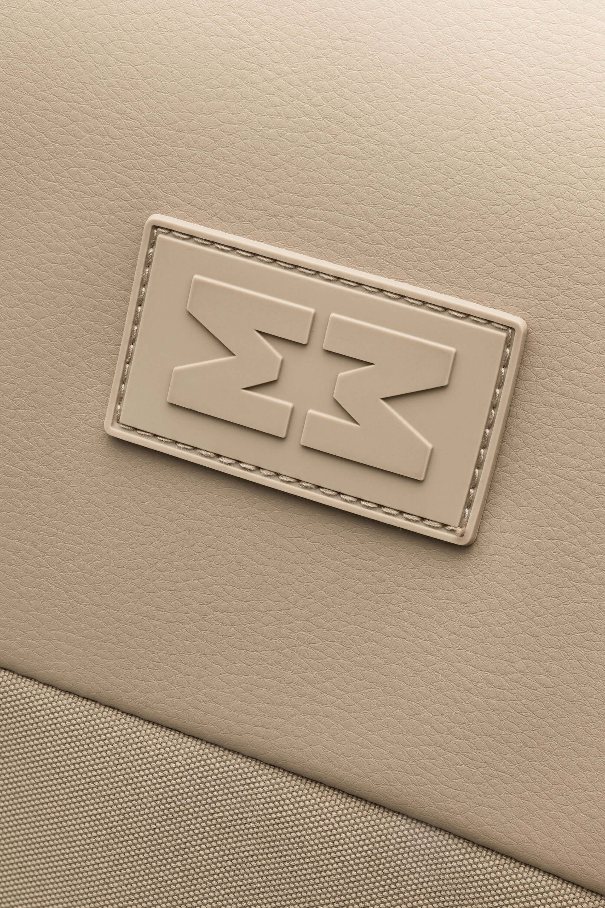 Variant: Sand Premium